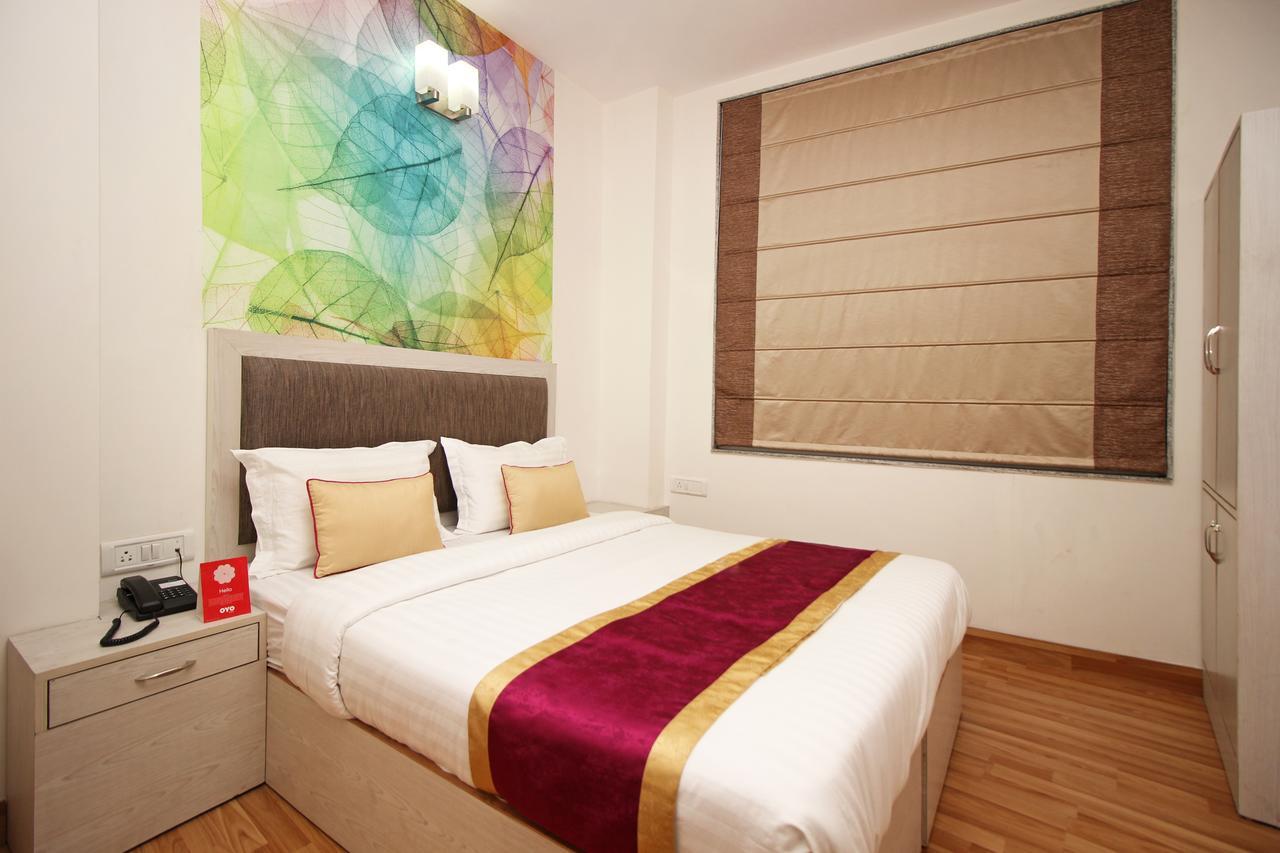 Hotel Nanak Residency Yeni Delhi Dış mekan fotoğraf